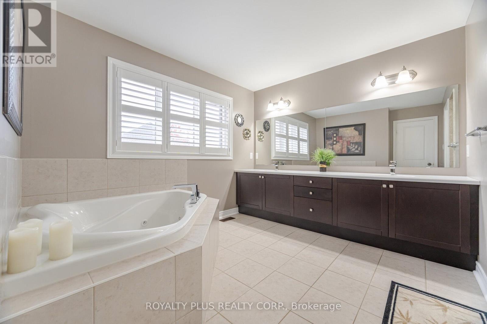 25 Mccandless Court, Caledon, Ontario  L7C 3R6 - Photo 25 - W12321480