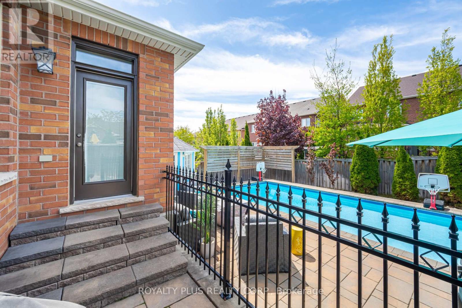 25 Mccandless Court, Caledon, Ontario  L7C 3R6 - Photo 43 - W12321480