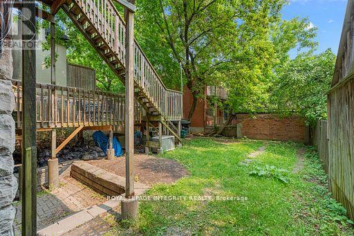 Property at 339 CHAPEL STREET image 3