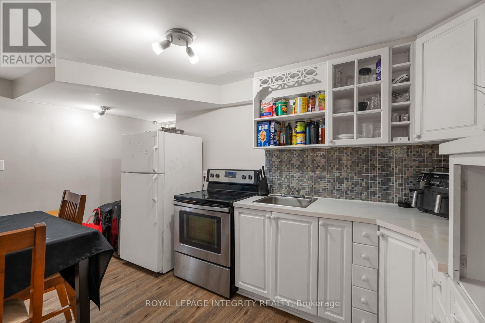 339 Chapel Street, Ottawa, Ontario  K1N 7Z5 - Photo 41 - X12321528