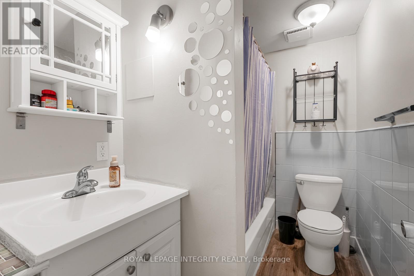 339 Chapel Street, Ottawa, Ontario  K1N 7Z5 - Photo 44 - X12321528