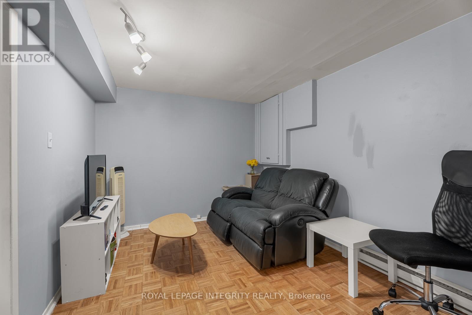339 Chapel Street, Ottawa, Ontario  K1N 7Z5 - Photo 45 - X12321528