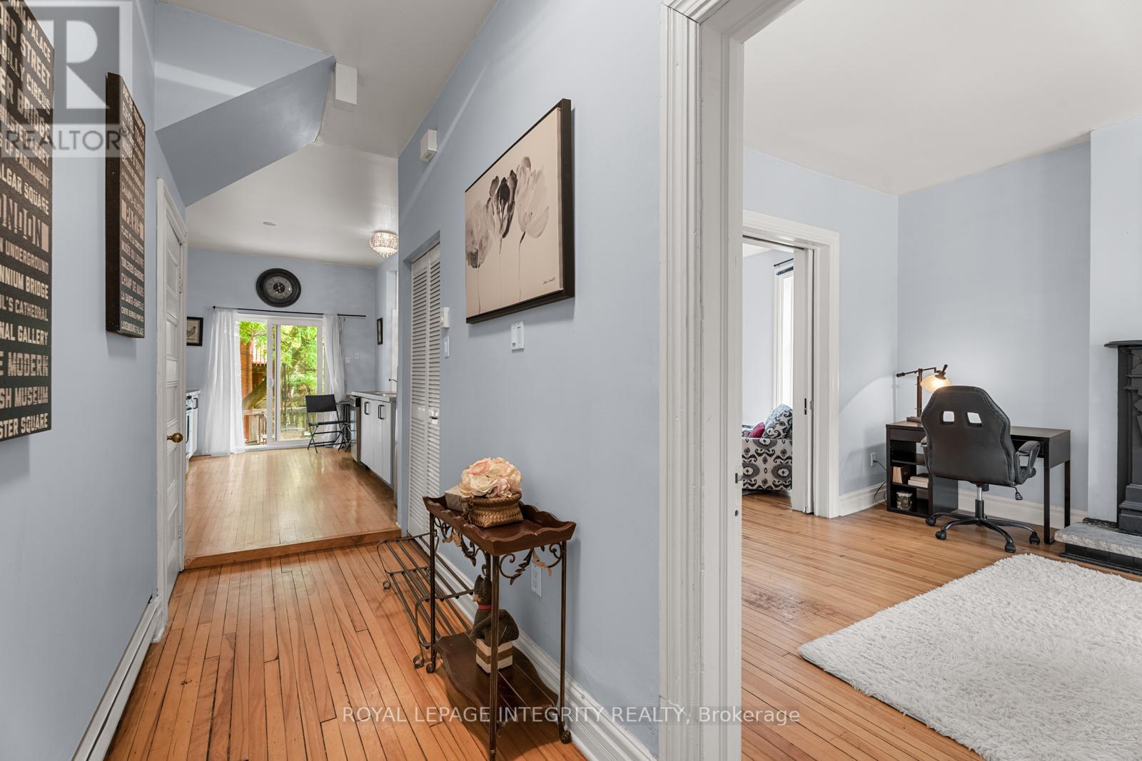 339 Chapel Street, Ottawa, Ontario  K1N 7Z5 - Photo 6 - X12321528