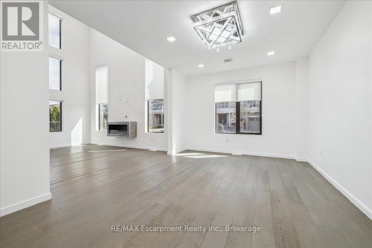 39 Sunrow Gate, Hamilton, Ontario  L8E 5C2 - Photo 15 - X12321534