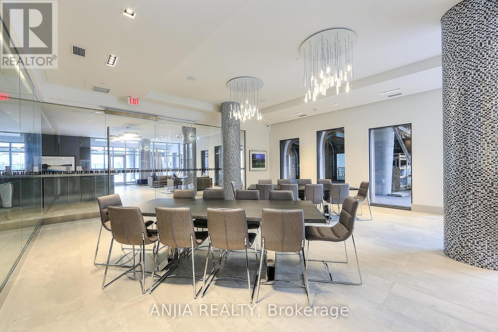 Ph11 - 525 Adelaide Street W, Toronto, Ontario  M5V 1T6 - Photo 3 - C12321509