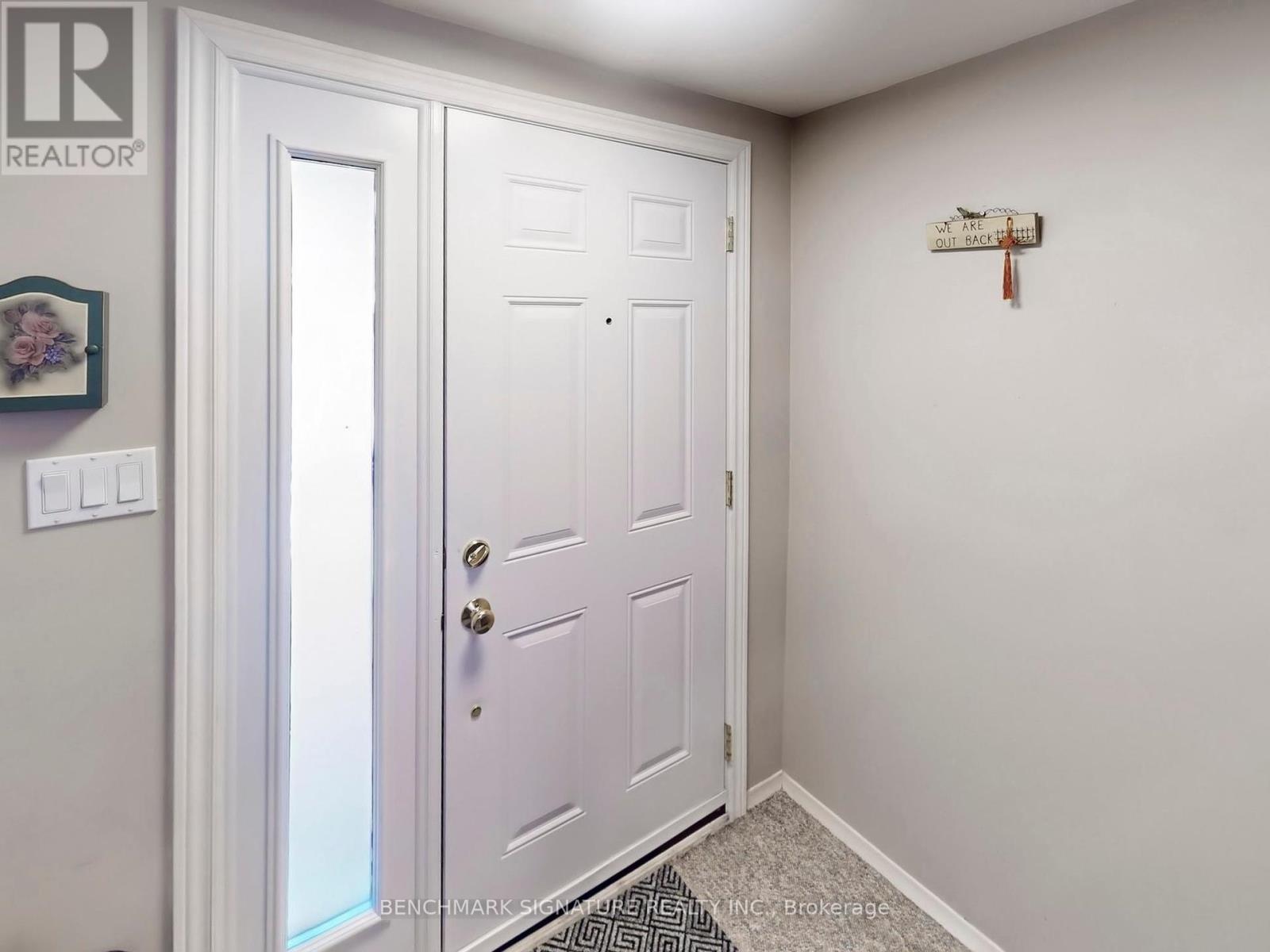 Property at 47 WAGON TRAILWAY image 3
