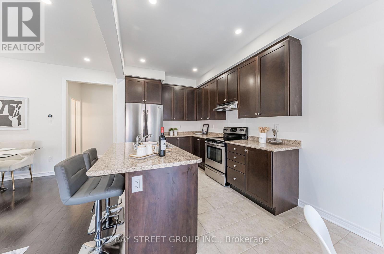 28 Rougeview Park Crescent, Markham, Ontario  L6E 0P7 - Photo 18 - N12321513