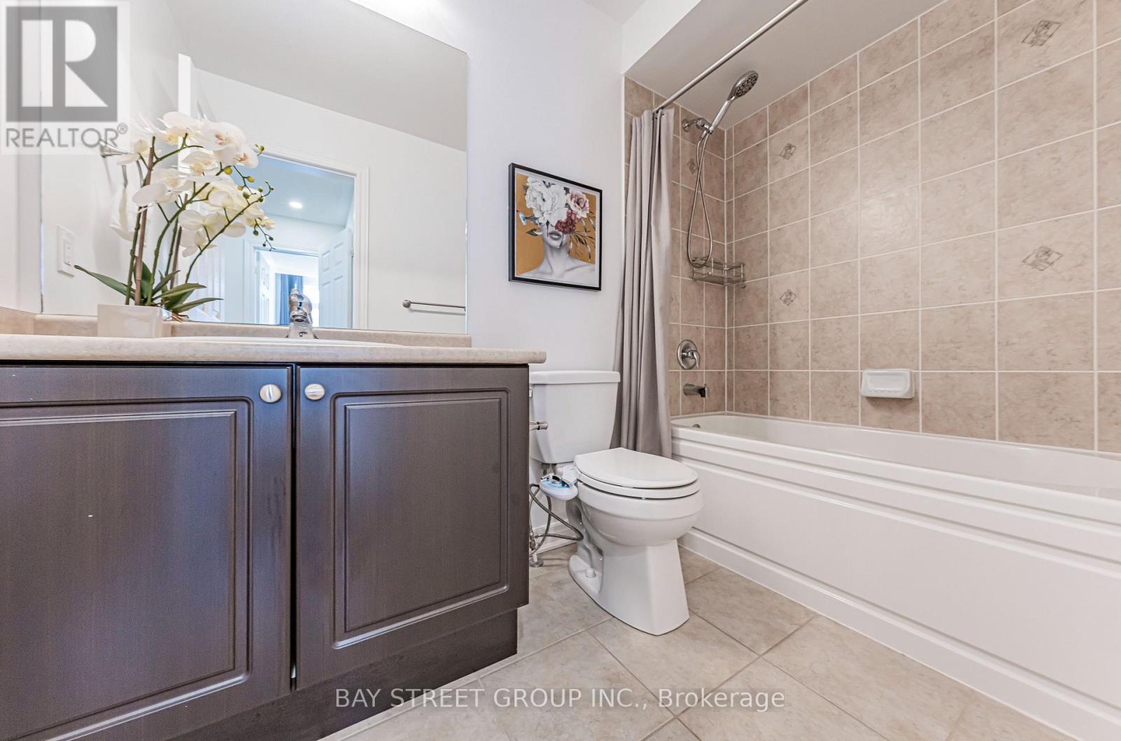 28 Rougeview Park Crescent, Markham, Ontario  L6E 0P7 - Photo 33 - N12321513