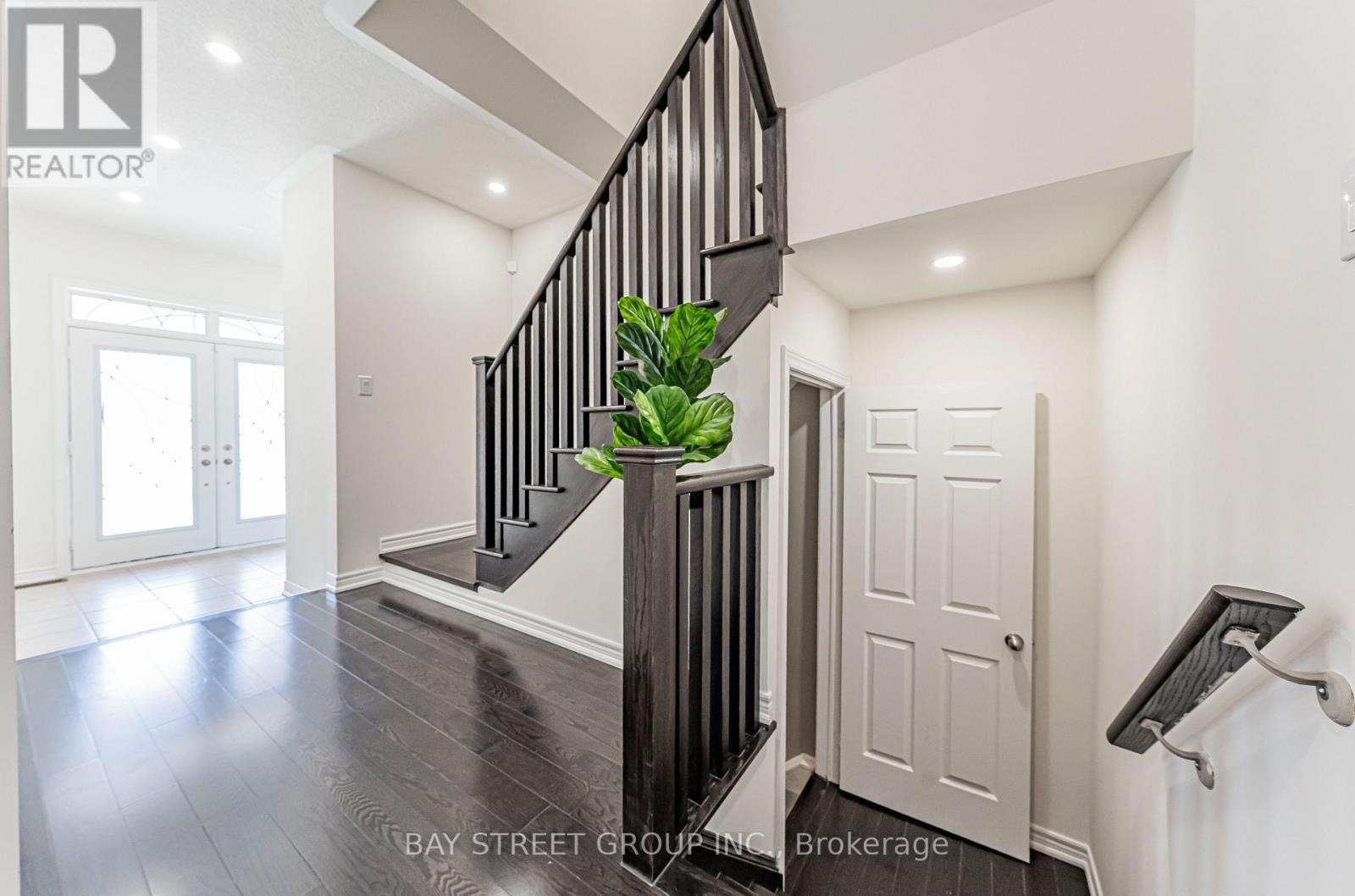 28 Rougeview Park Crescent, Markham, Ontario  L6E 0P7 - Photo 34 - N12321513