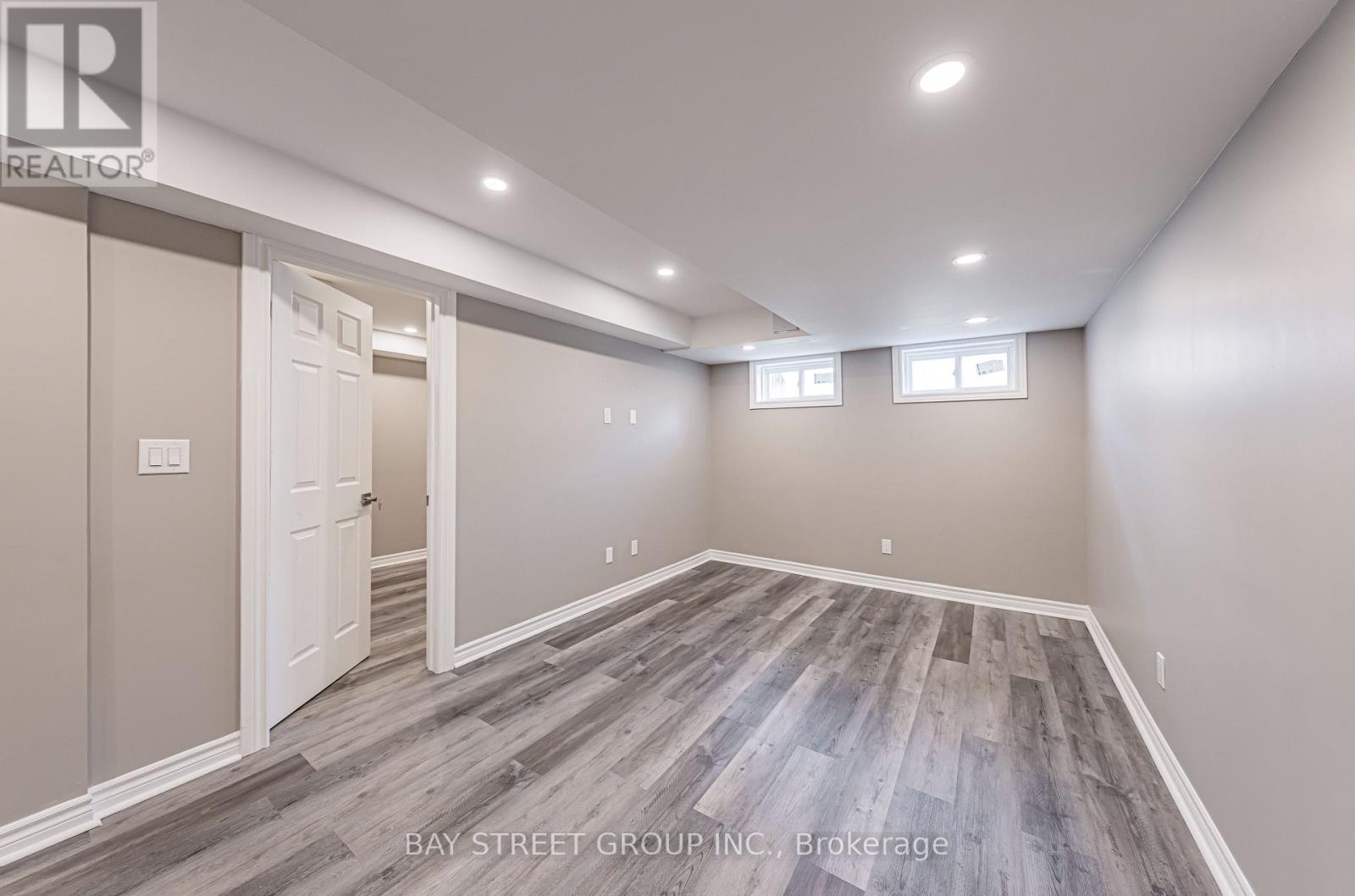 28 Rougeview Park Crescent, Markham, Ontario  L6E 0P7 - Photo 37 - N12321513