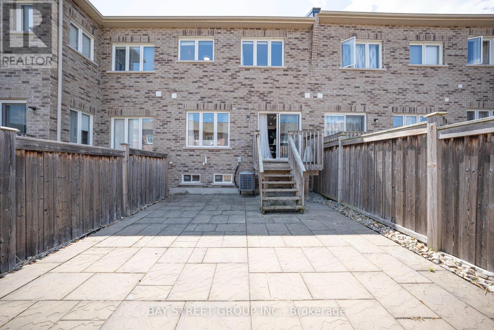 28 Rougeview Park Crescent, Markham, Ontario  L6E 0P7 - Photo 43 - N12321513