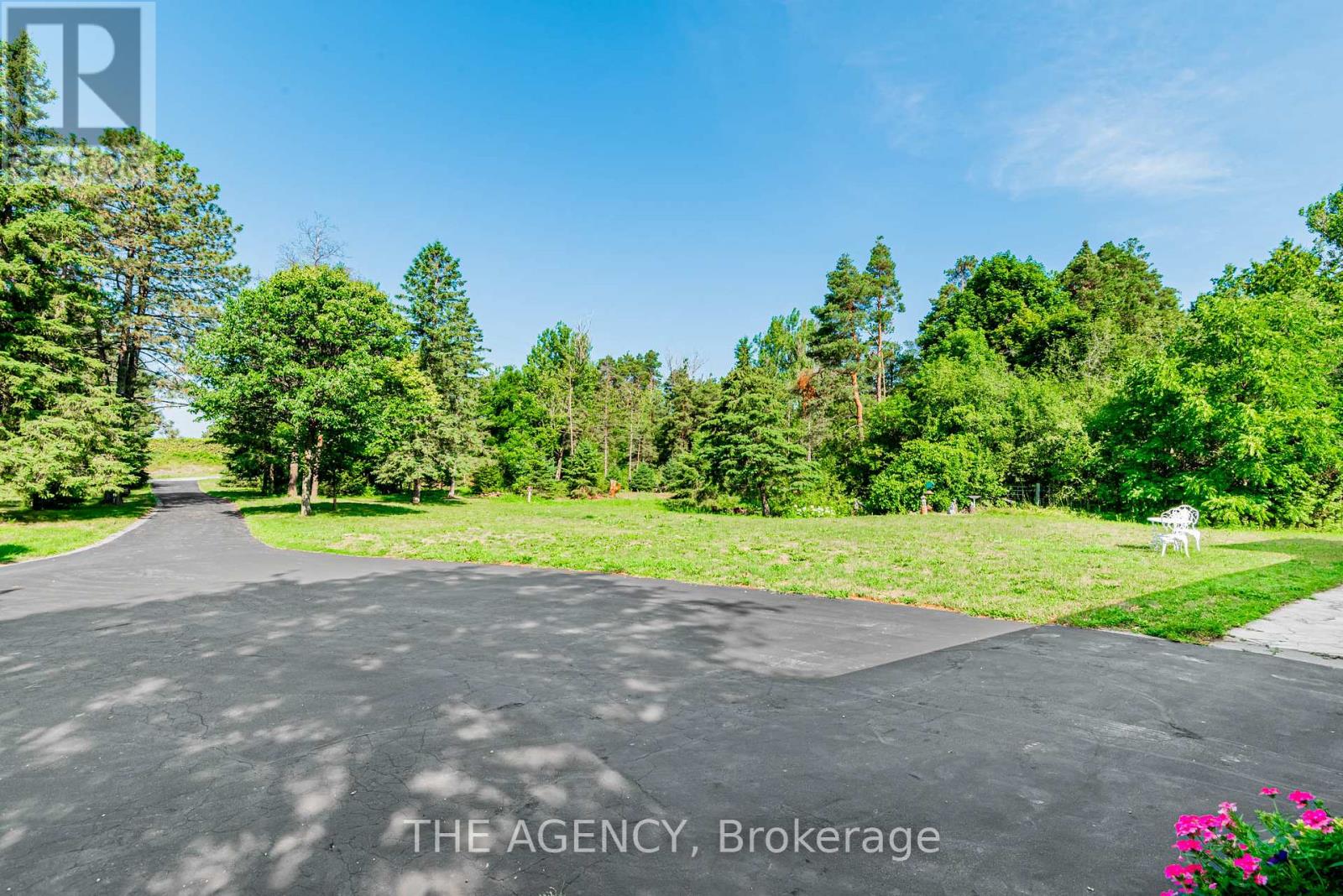 14639 Leslie Street, Aurora, Ontario  L4G 7C6 - Photo 24 - N12321526