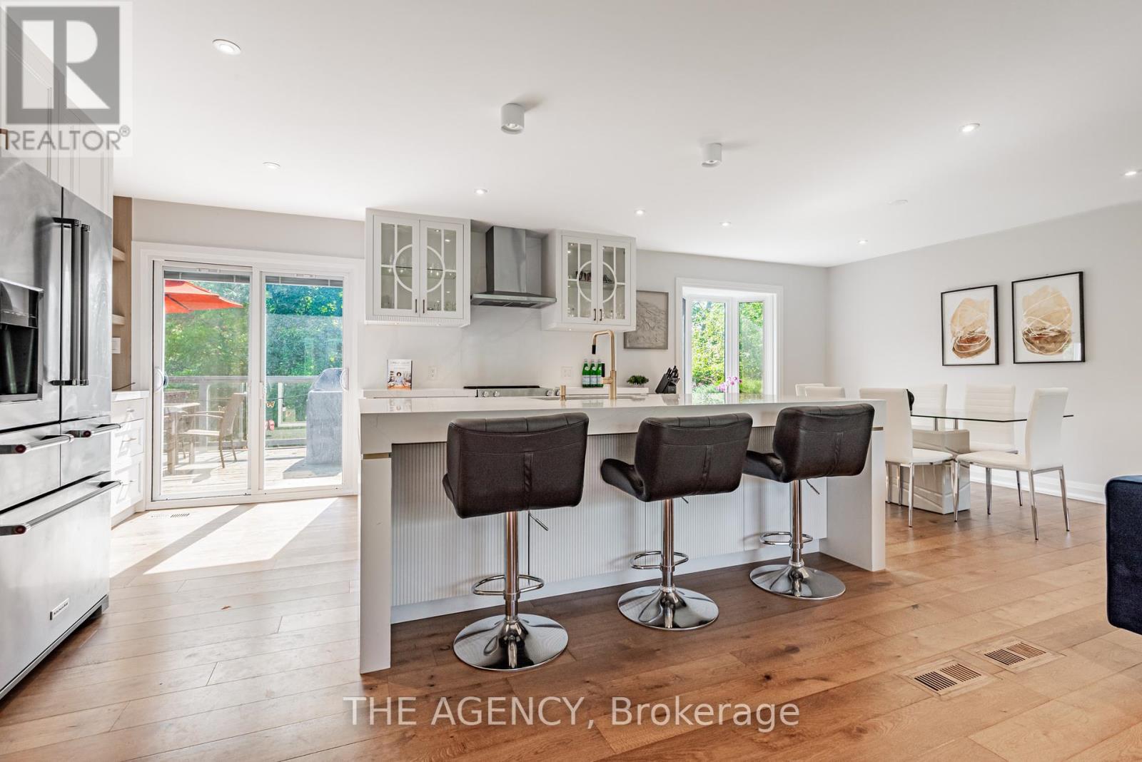 14639 Leslie Street, Aurora, Ontario  L4G 7C6 - Photo 7 - N12321526