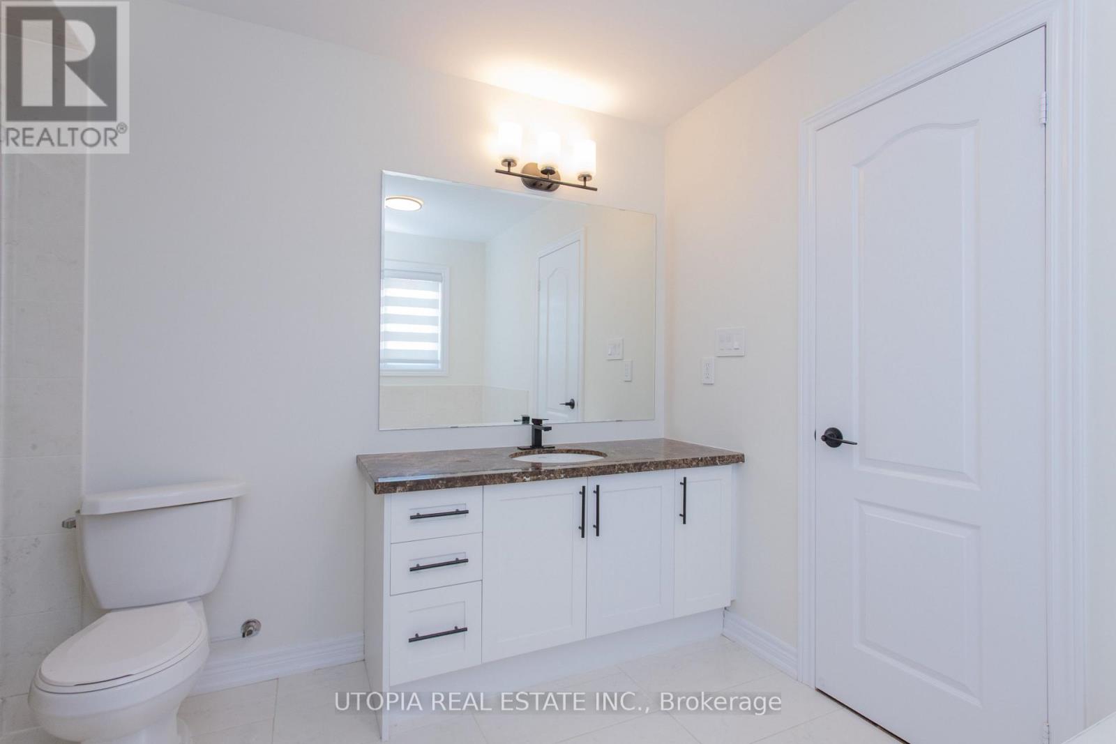5409 Tenth Line W, Mississauga, Ontario  L5M 0V7 - Photo 19 - W12321524