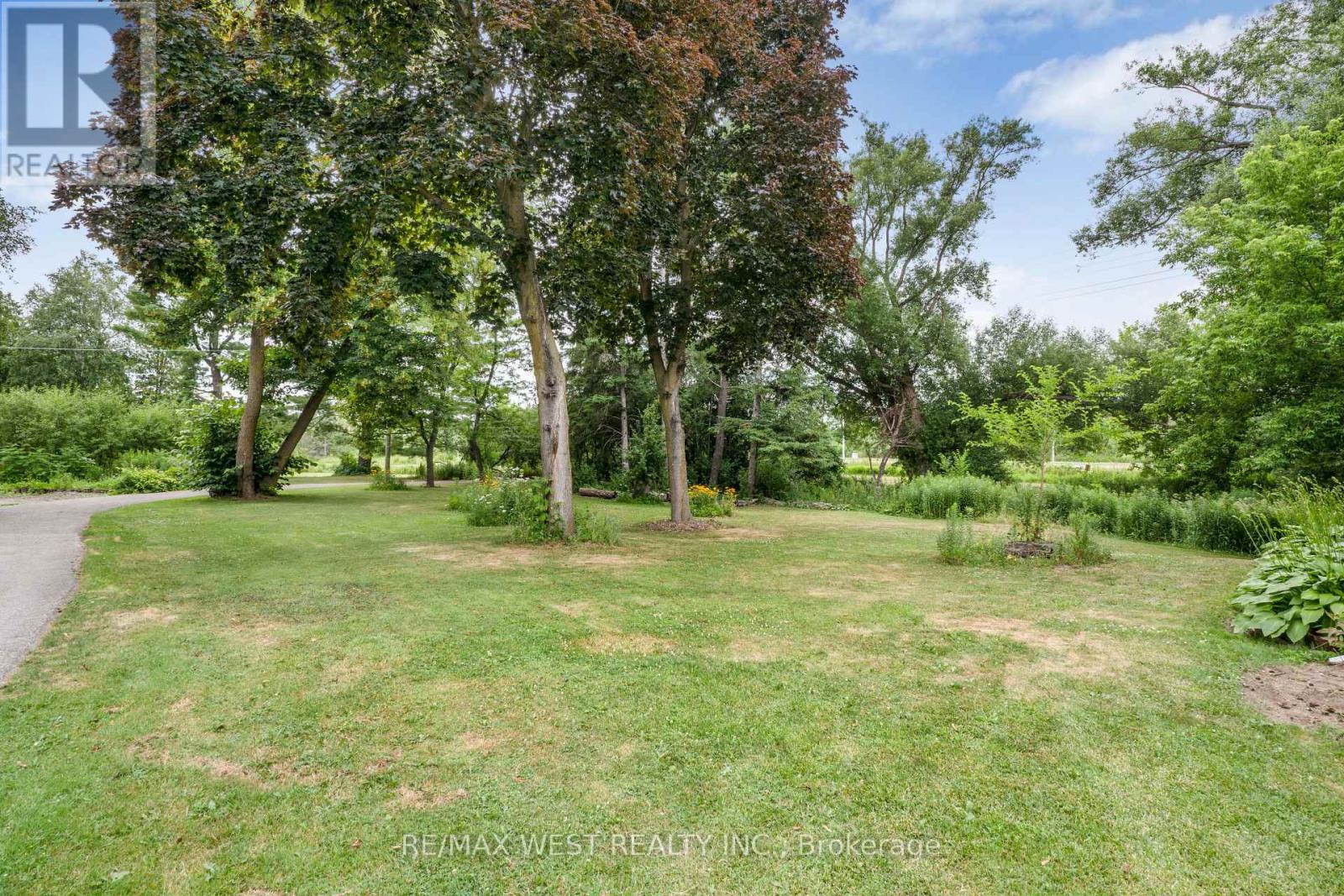 11222 Bayview Avenue, Richmond Hill, Ontario  L4S 1L4 - Photo 13 - N12265536