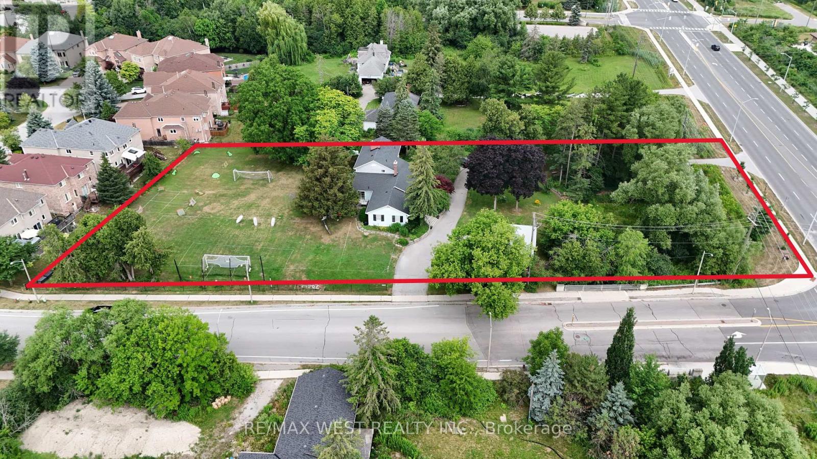 Property at 11222 BAYVIEW AVENUE image 1