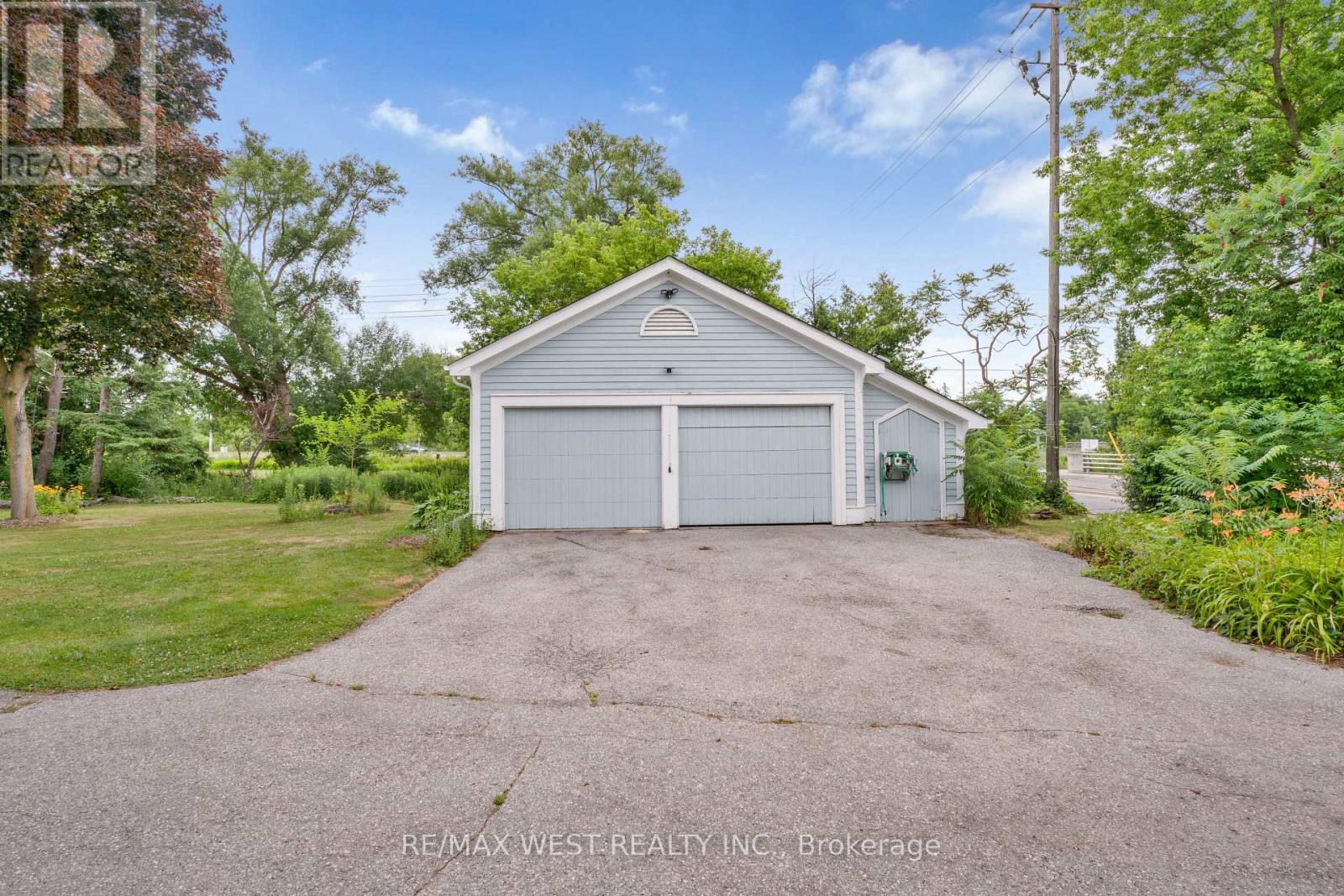 11222 Bayview Avenue, Richmond Hill, Ontario  L4S 1L4 - Photo 12 - N12265536