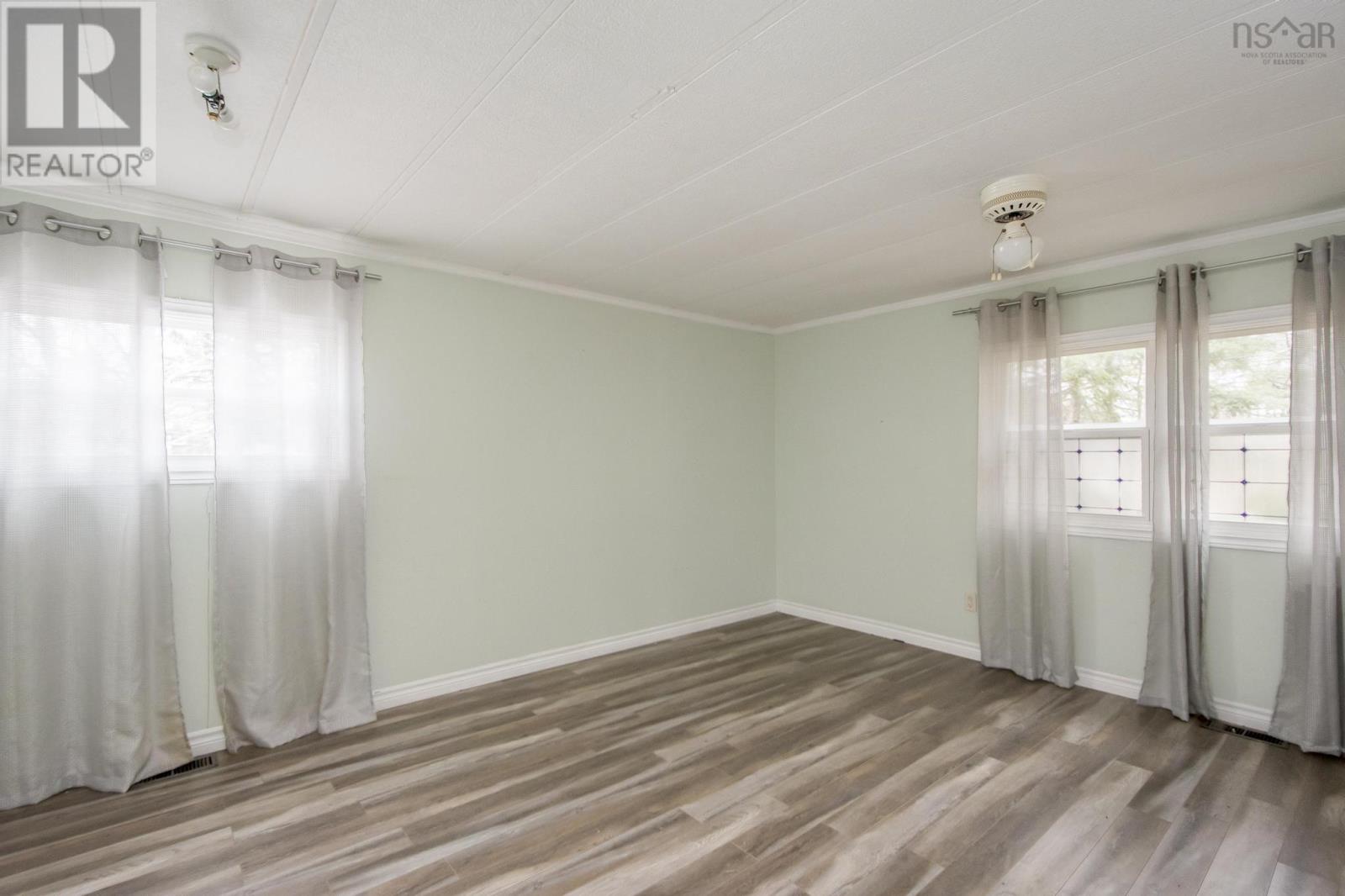 166 Hilltop Drive, Lower Sackville, Nova Scotia  B4C 2P5 - Photo 11 - 202501658