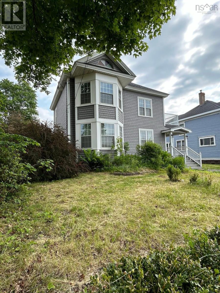 124 Church Street, Amherst, Nova Scotia  B4H 3B8 - Photo 47 - 202425999