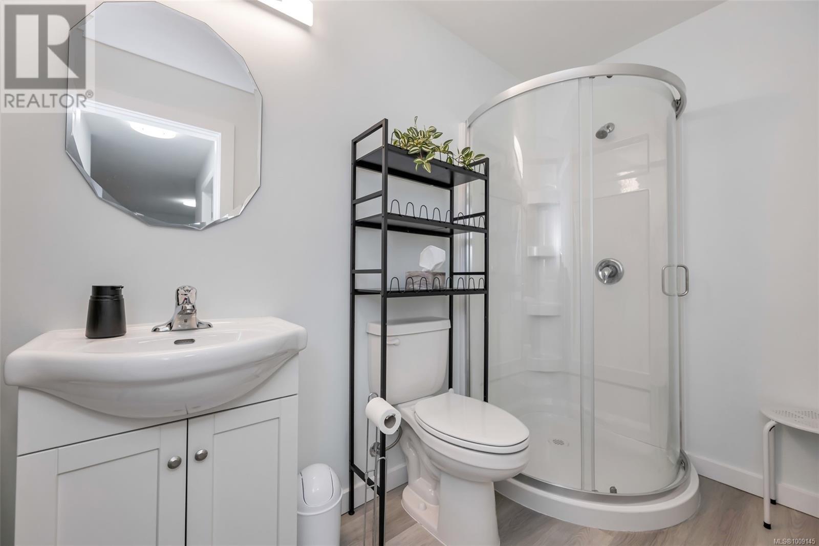 275 Castley Hts, Lake Cowichan, British Columbia  V0R 2G0 - Photo 36 - 1009145