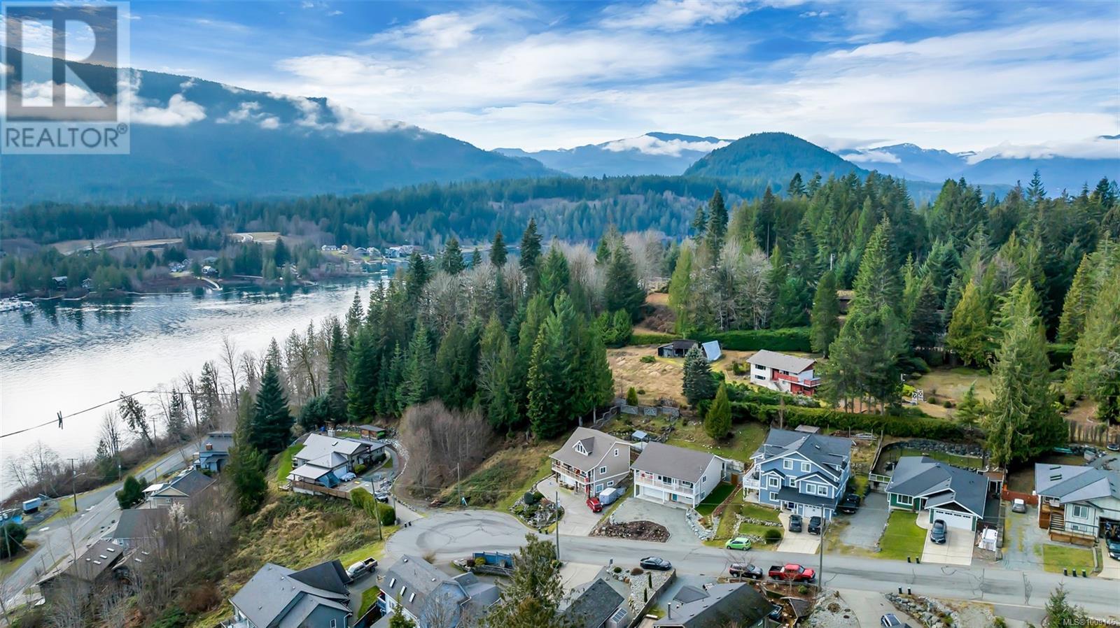 275 Castley Hts, Lake Cowichan, British Columbia  V0R 2G0 - Photo 4 - 1009145
