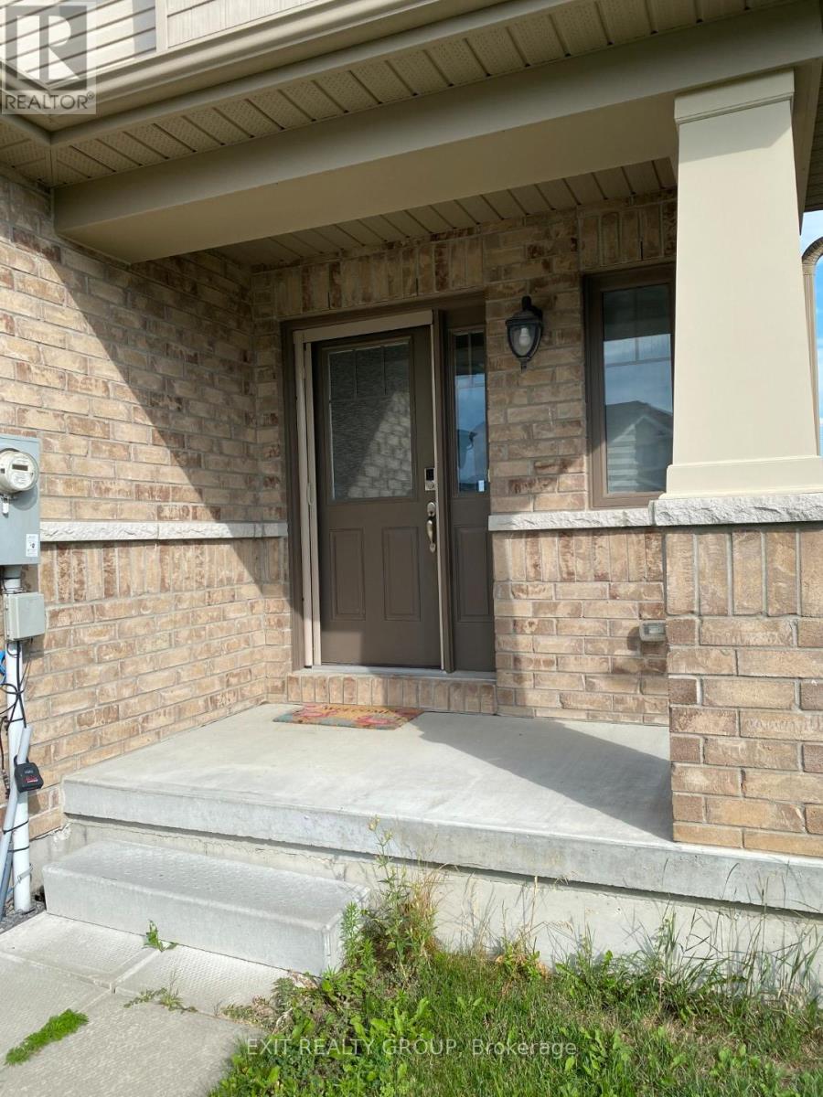 Property at 81 MOUNTAIN ASH DRIVE image 3