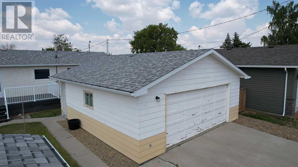 604 3 Street E, Hanna, Alberta  T0J 1P0 - Photo 35 - A2228966
