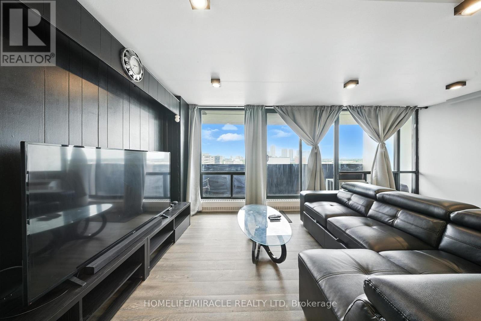 1212 - 2 Glamorgan Avenue, Toronto, Ontario  M1P 2M8 - Photo 6 - E12321593