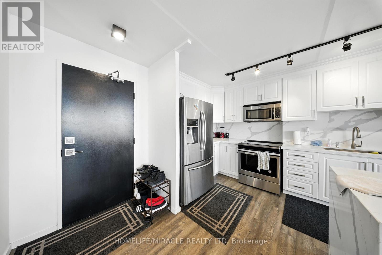 1212 - 2 Glamorgan Avenue, Toronto, Ontario  M1P 2M8 - Photo 9 - E12321593