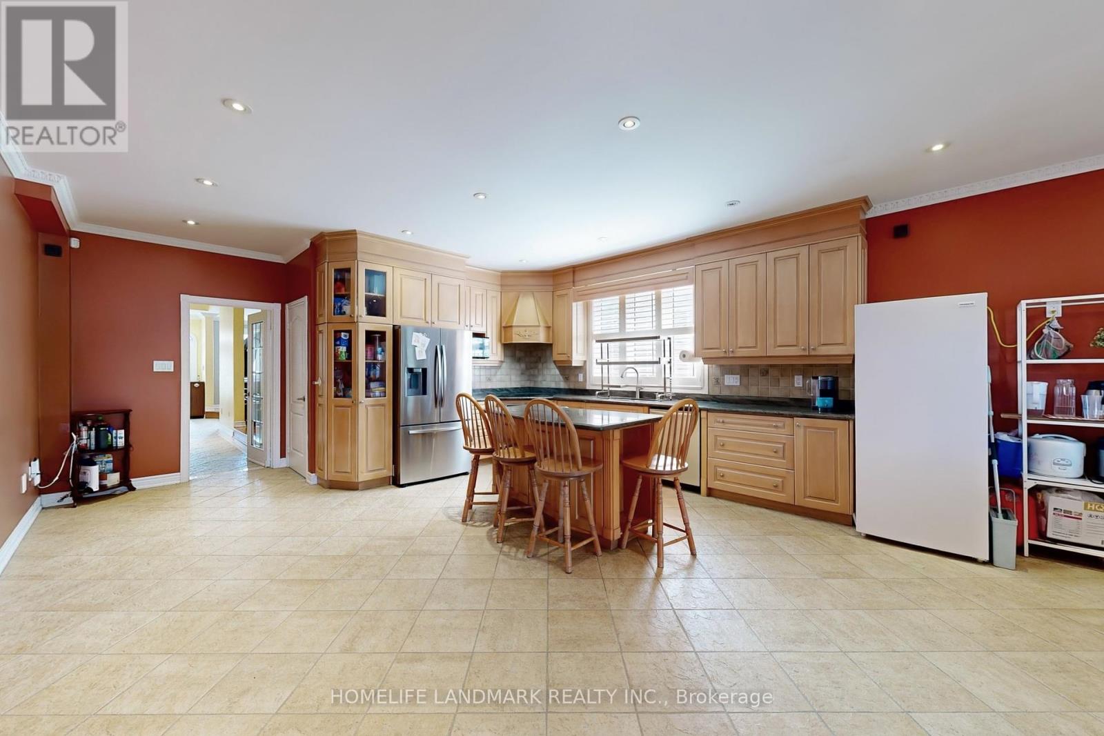 72 Branstone Road, Toronto, Ontario  M6E 4E4 - Photo 12 - W12321594