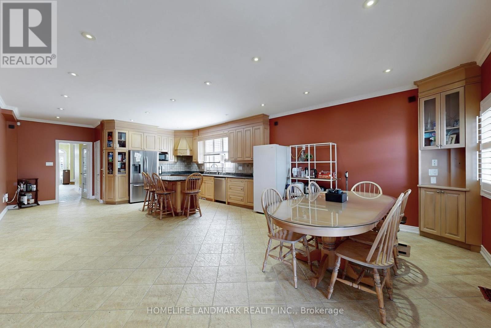 72 Branstone Road, Toronto, Ontario  M6E 4E4 - Photo 17 - W12321594
