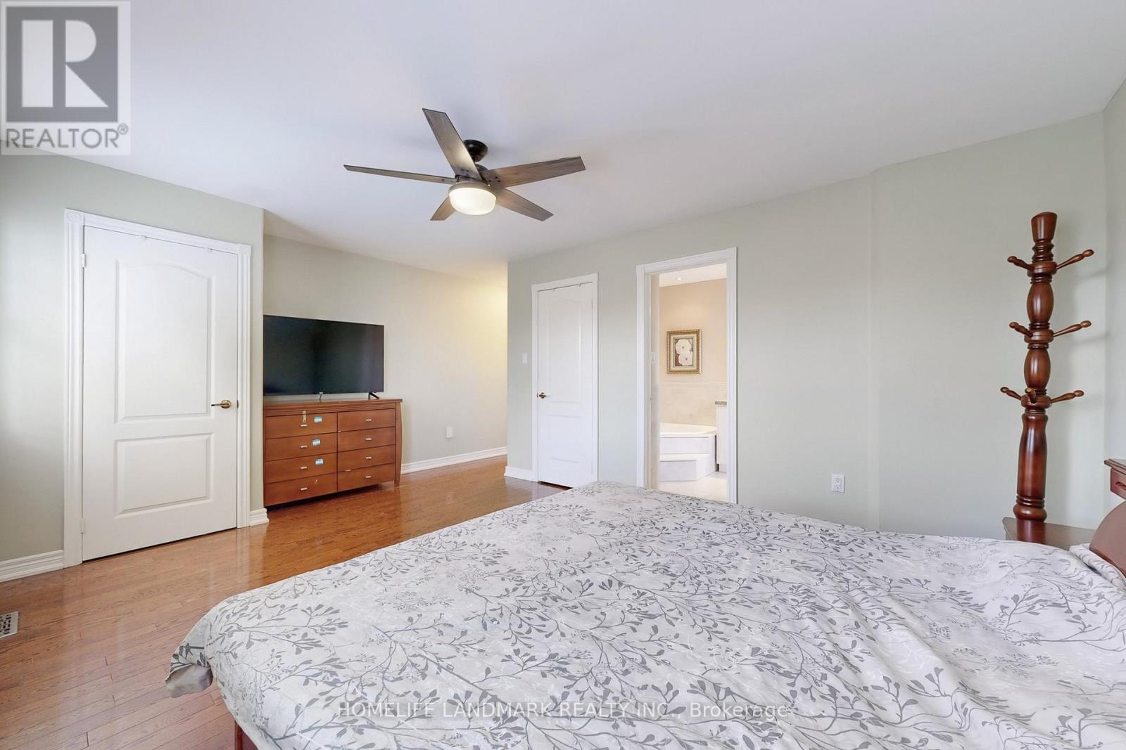 72 Branstone Road, Toronto, Ontario  M6E 4E4 - Photo 26 - W12321594