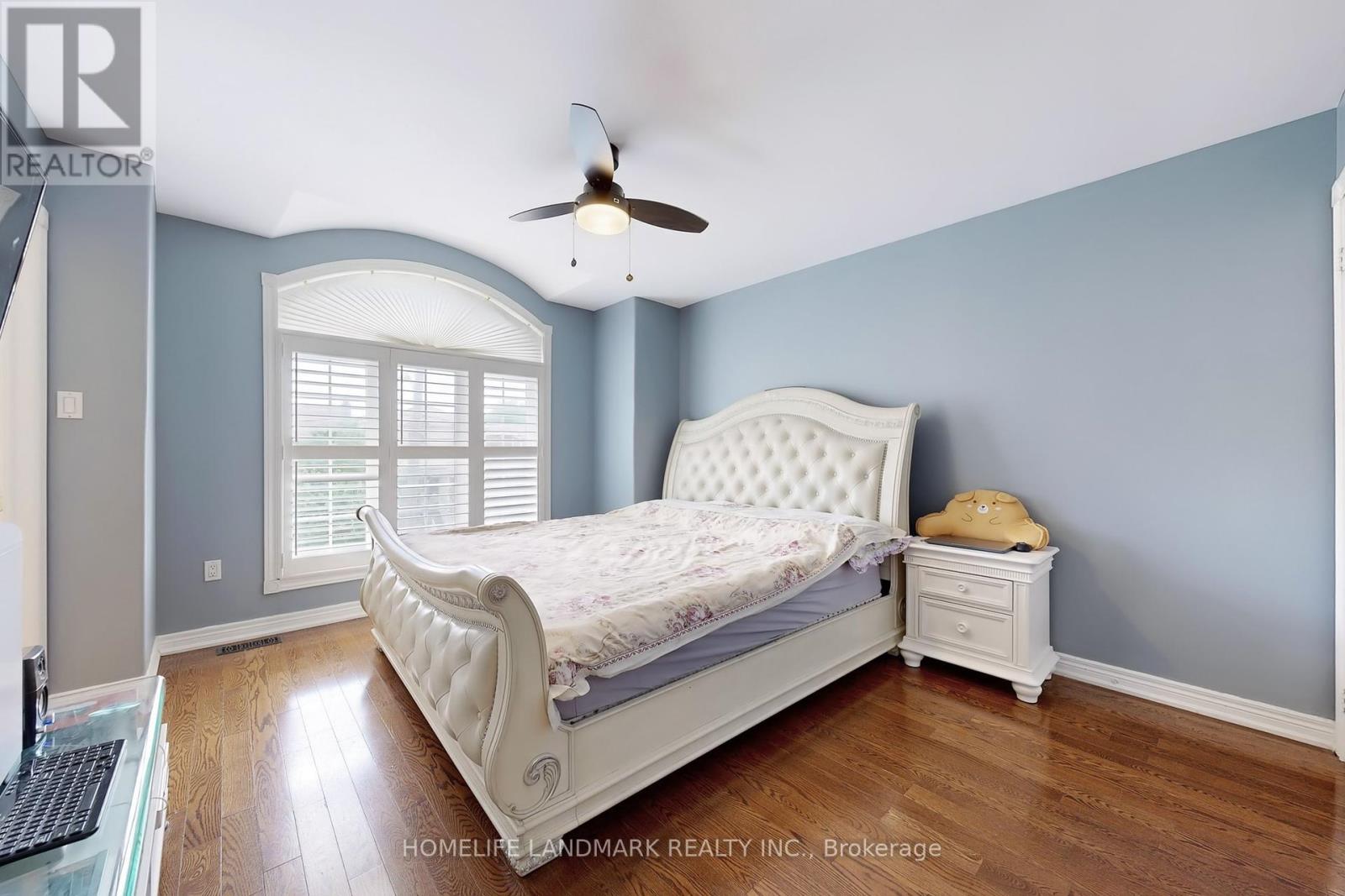 72 Branstone Road, Toronto, Ontario  M6E 4E4 - Photo 29 - W12321594