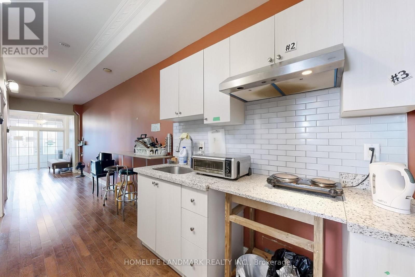 72 Branstone Road, Toronto, Ontario  M6E 4E4 - Photo 37 - W12321594