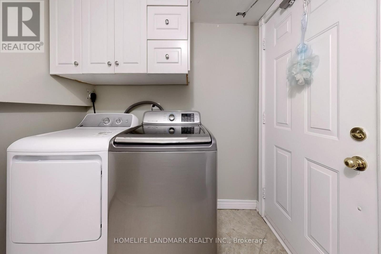 72 Branstone Road, Toronto, Ontario  M6E 4E4 - Photo 47 - W12321594
