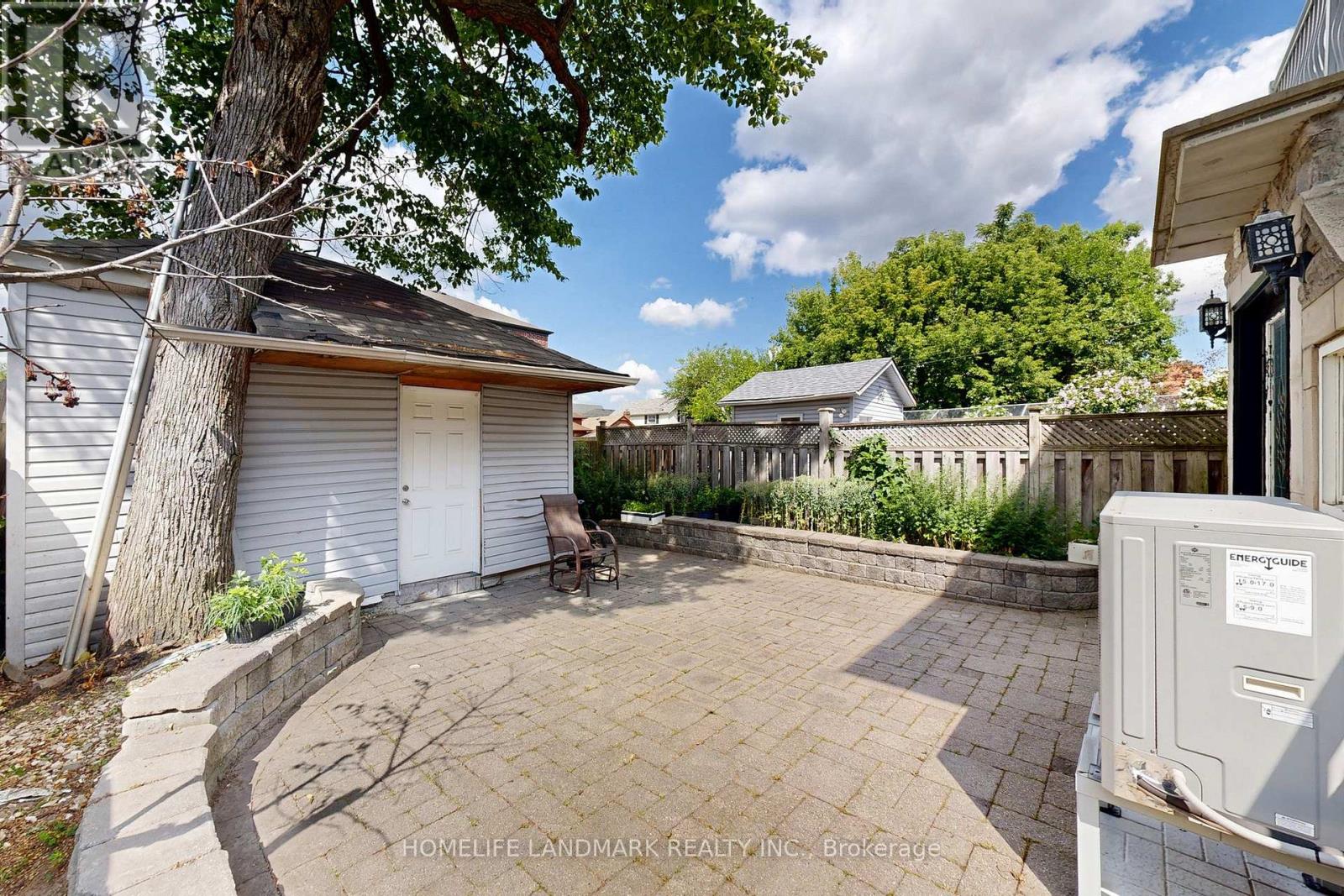 72 Branstone Road, Toronto, Ontario  M6E 4E4 - Photo 50 - W12321594