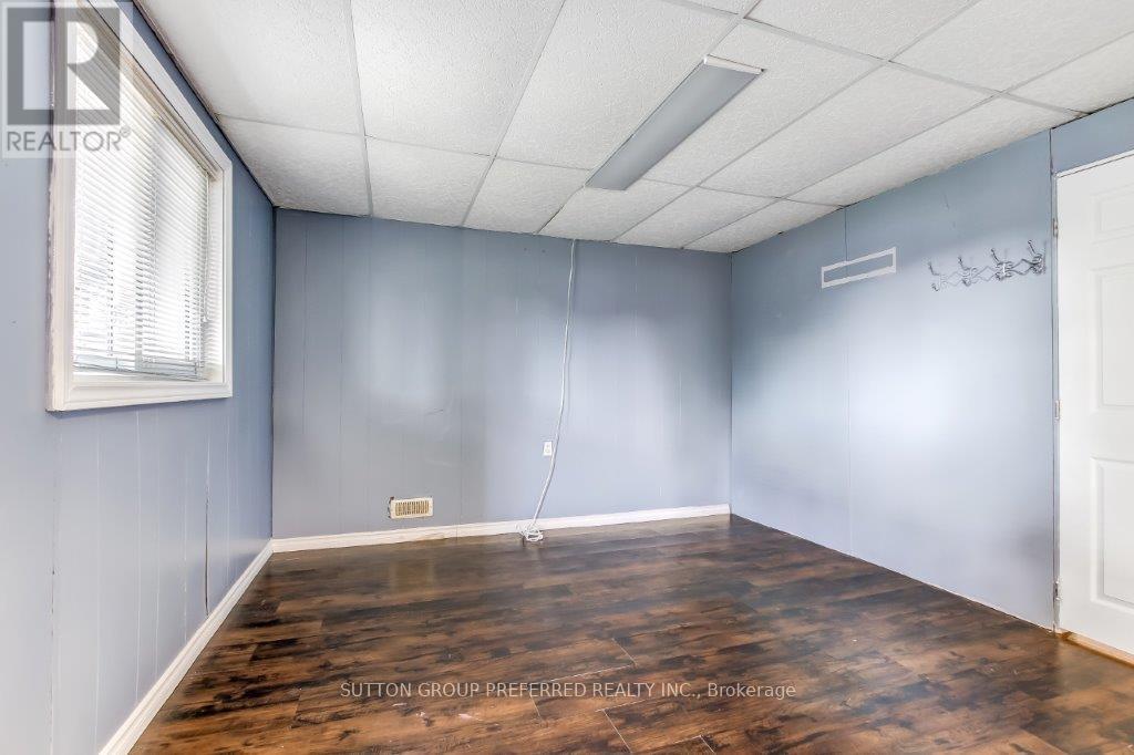 187 Hollyridge Crescent, Kitchener, Ontario  N2N 3N4 - Photo 21 - X12321602