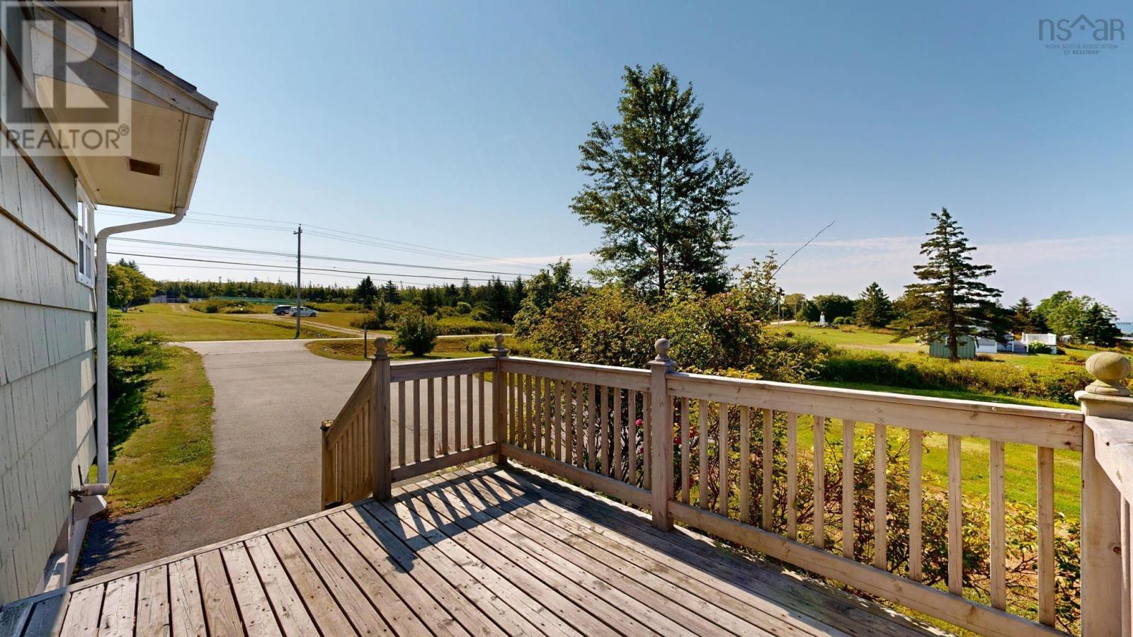 639 Highway 3 Highway, Lower East Pubnico, Nova Scotia  B0W 2A0 - Photo 37 - 202519237