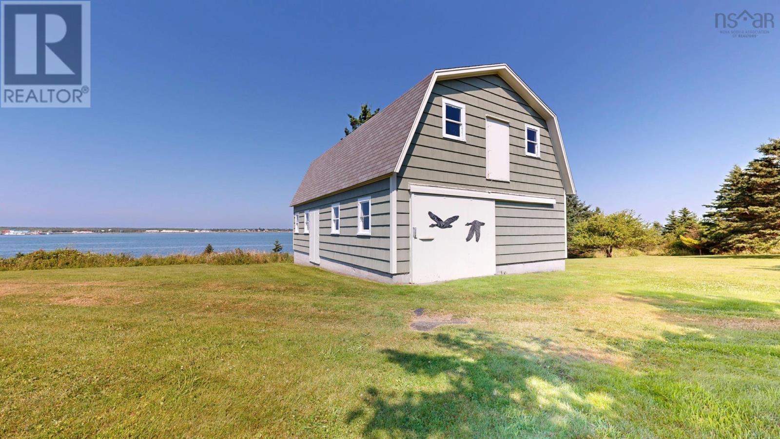 639 Highway 3 Highway, Lower East Pubnico, Nova Scotia  B0W 2A0 - Photo 36 - 202519237