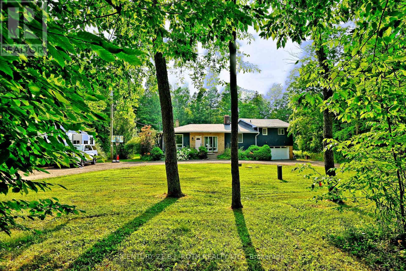 Property at 17956 WARDEN AVENUE image 3
