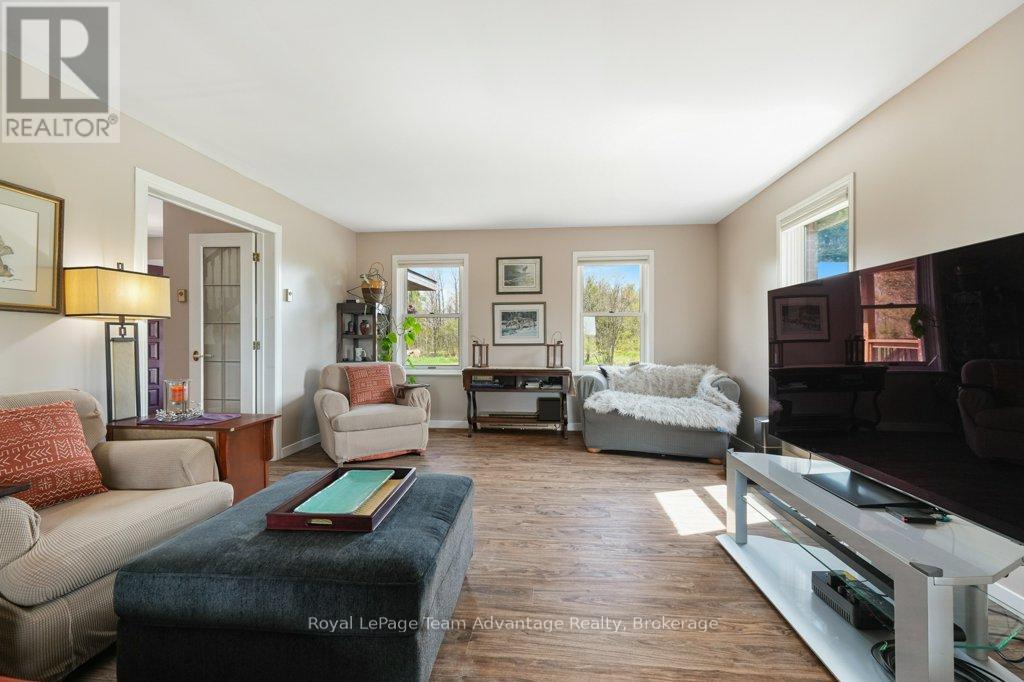 25 Bradley Road, Seguin, Ontario  P2A 0B6 - Photo 18 - X12321638