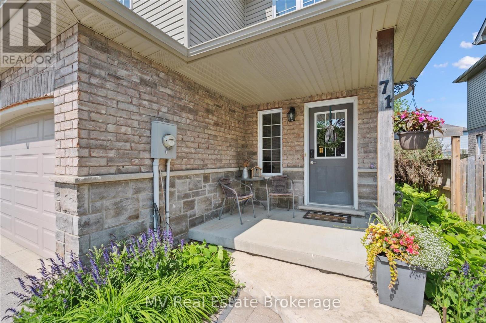71 Healey Street, Centre Wellington, Ontario  N0B 1S0 - Photo 4 - X12321660