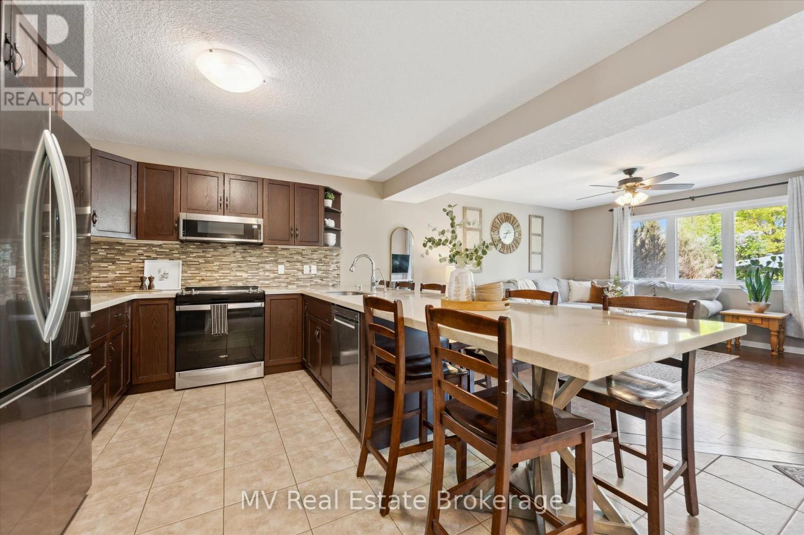 71 Healey Street, Centre Wellington, Ontario  N0B 1S0 - Photo 8 - X12321660
