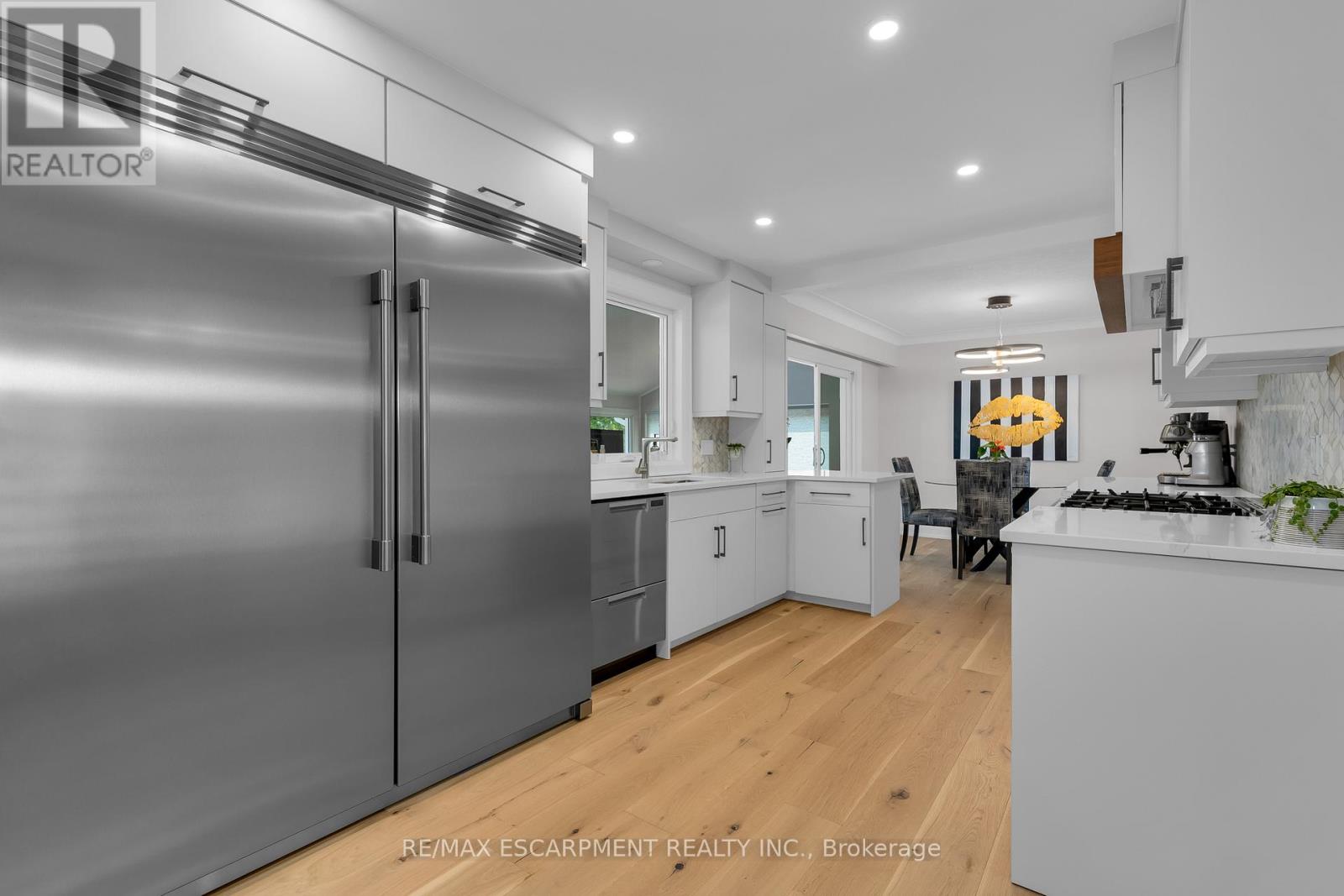 Property at 83 DORCHESTER DRIVE image 4