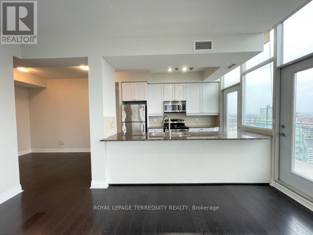 Ph3 - 225 Webb Drive, Mississauga, Ontario  L5B 4P2 - Photo 14 - W12321644