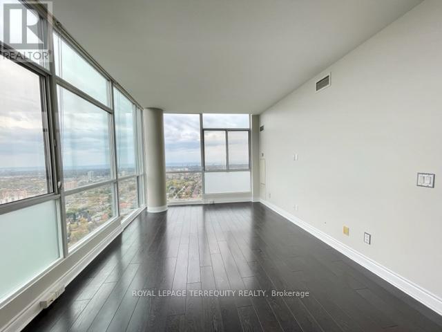 Ph3 - 225 Webb Drive, Mississauga, Ontario  L5B 4P2 - Photo 17 - W12321644