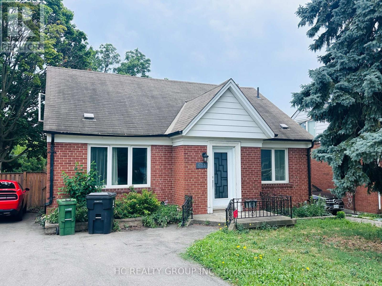673 GLENGROVE AVENUE W, Toronto, Ontario