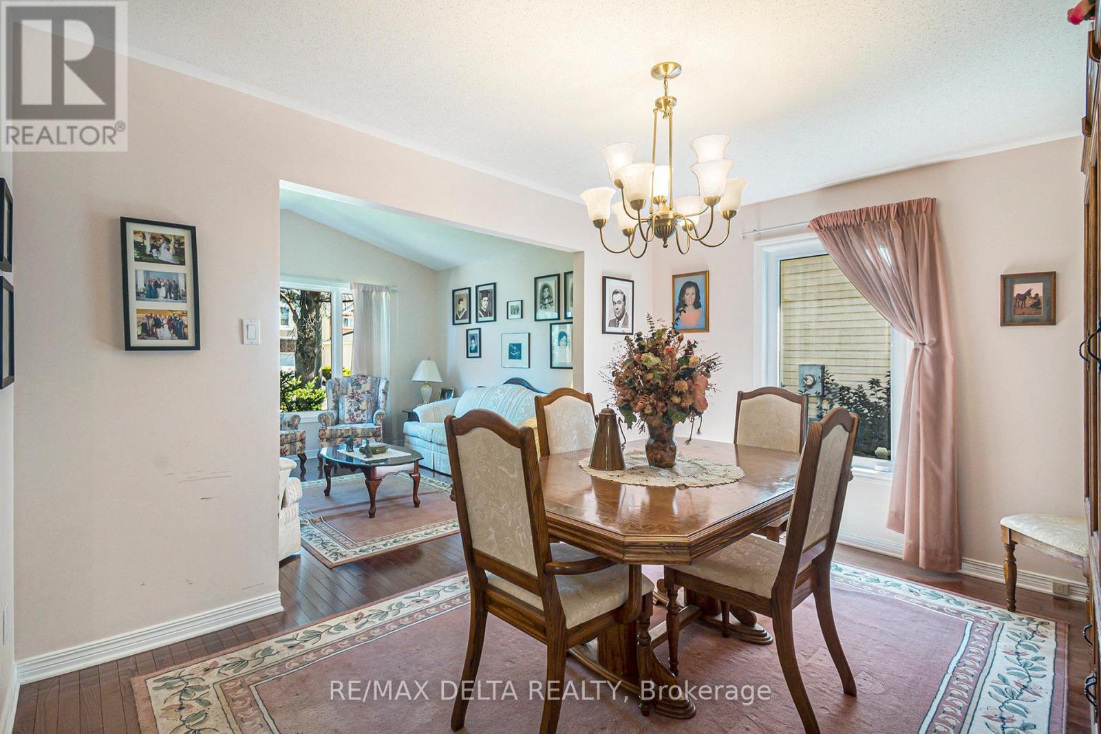 762 Adencliffe Drive, Ottawa, Ontario  K4A 3E5 - Photo 5 - X12321670