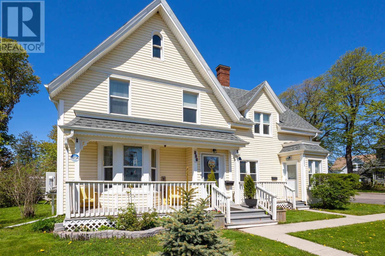 250-252 Central Street, Summerside, Prince Edward Island  C1N 3M4 - Photo 2 - 202519471