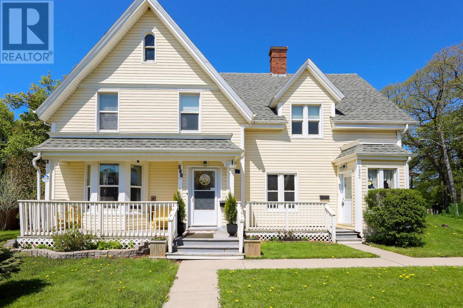 250-252 Central Street, Summerside, Prince Edward Island  C1N 3M4 - Photo 3 - 202519471